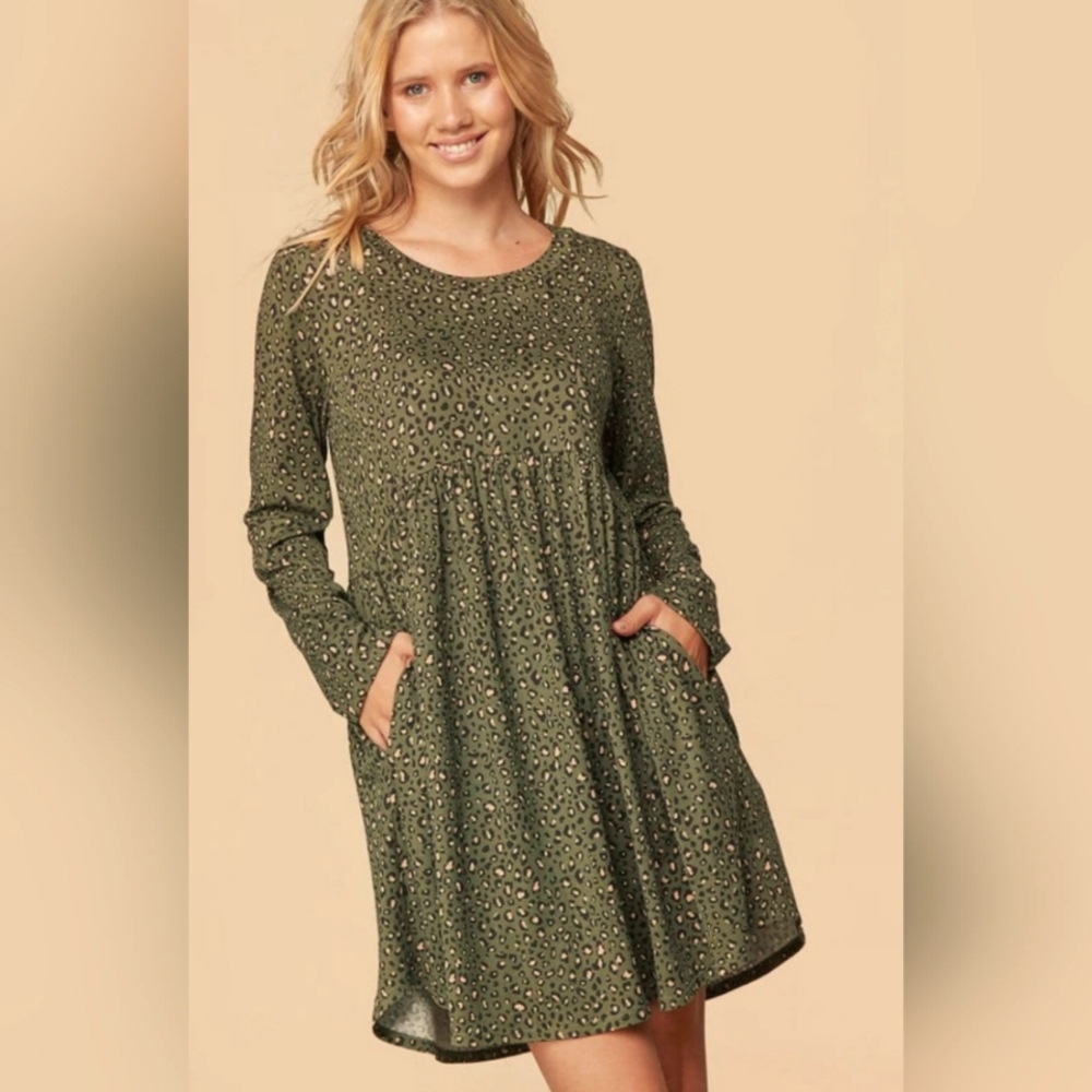 Haptics Long-Sleeve Olive Green Leopard Midi Dress